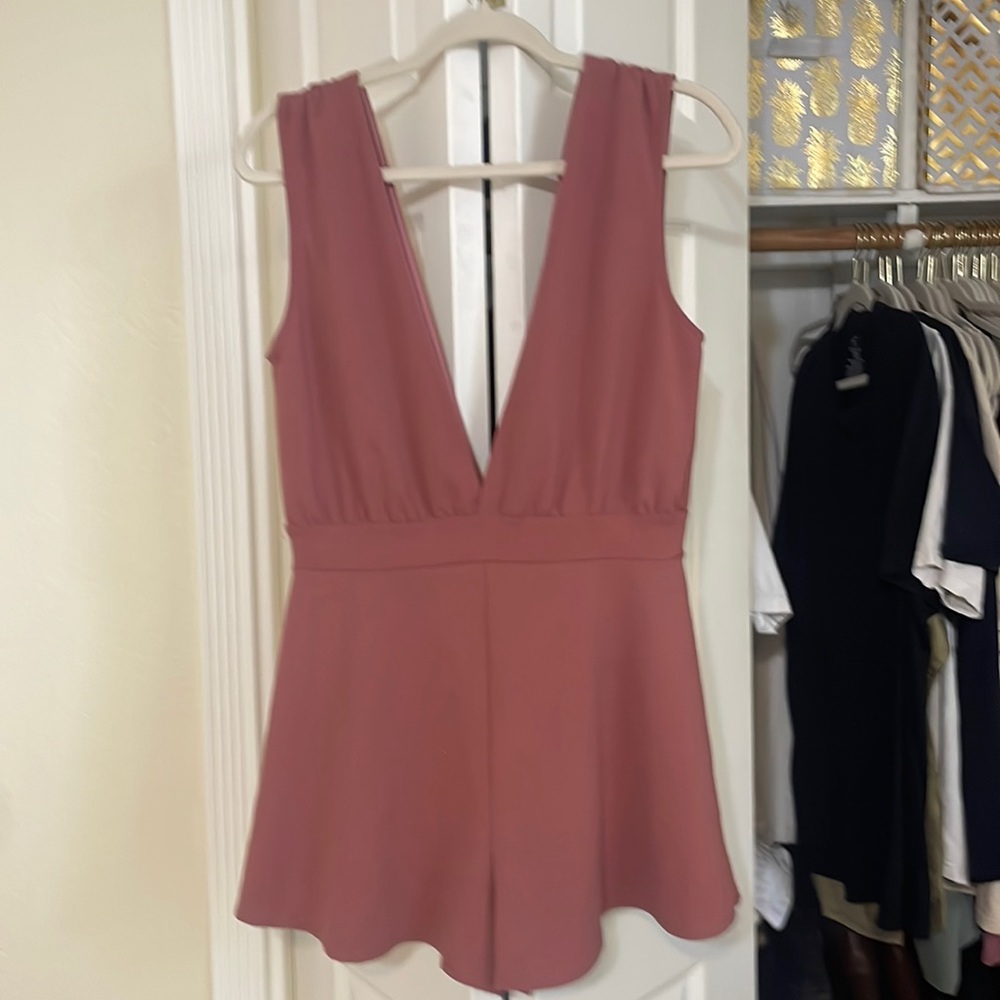 Low cut romper